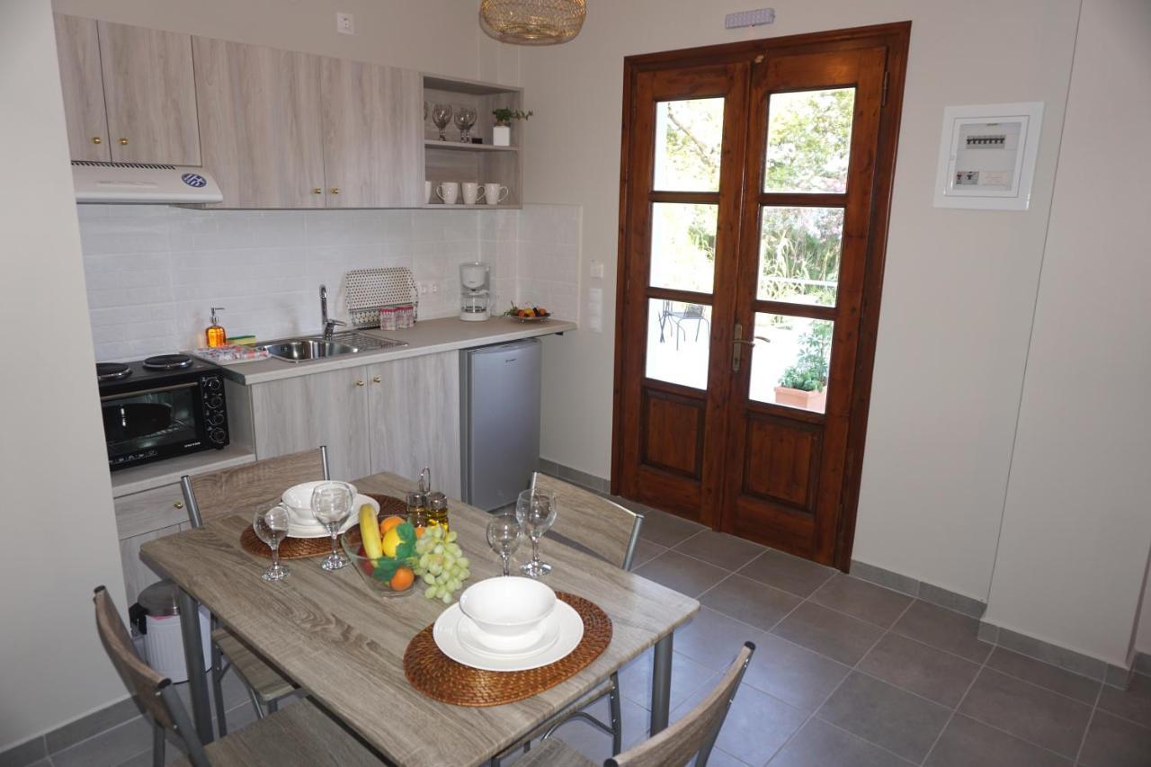 Villa Sea And Creek Katelios Esterno foto