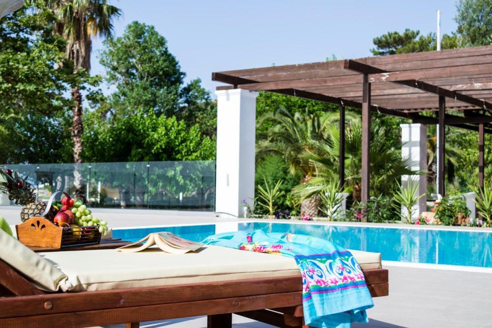 Villa Sea And Creek Katelios Esterno foto