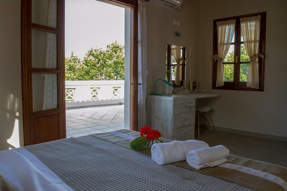 Villa Sea And Creek Katelios Esterno foto